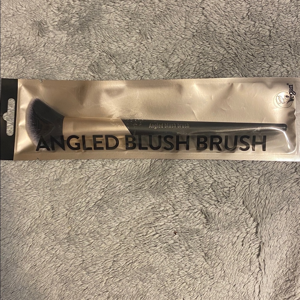 Vegan Makeup Brush Set - Picture 5 of 8